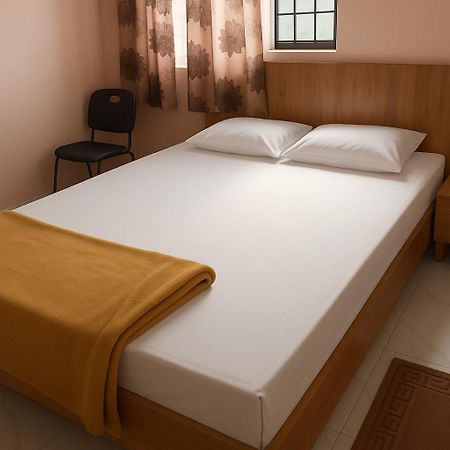 Mandara Comforts Hotel Bangalore Buitenkant foto