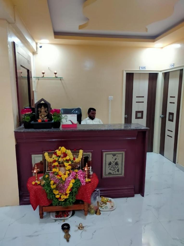 Mandara Comforts Hotel Bangalore Buitenkant foto